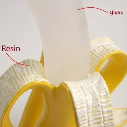 Italy Designer Resin Banana Desk Lamp for Bedroom Bedside Living Room Led Home Decor Electroplating Atmosphere Lighting