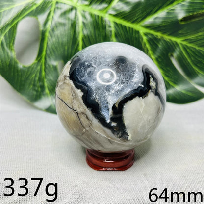 Natural Black Agate Ball UV Fluorescent Geode - Crystal Mineral Specimen for Witchcraft Altar & Home Decor