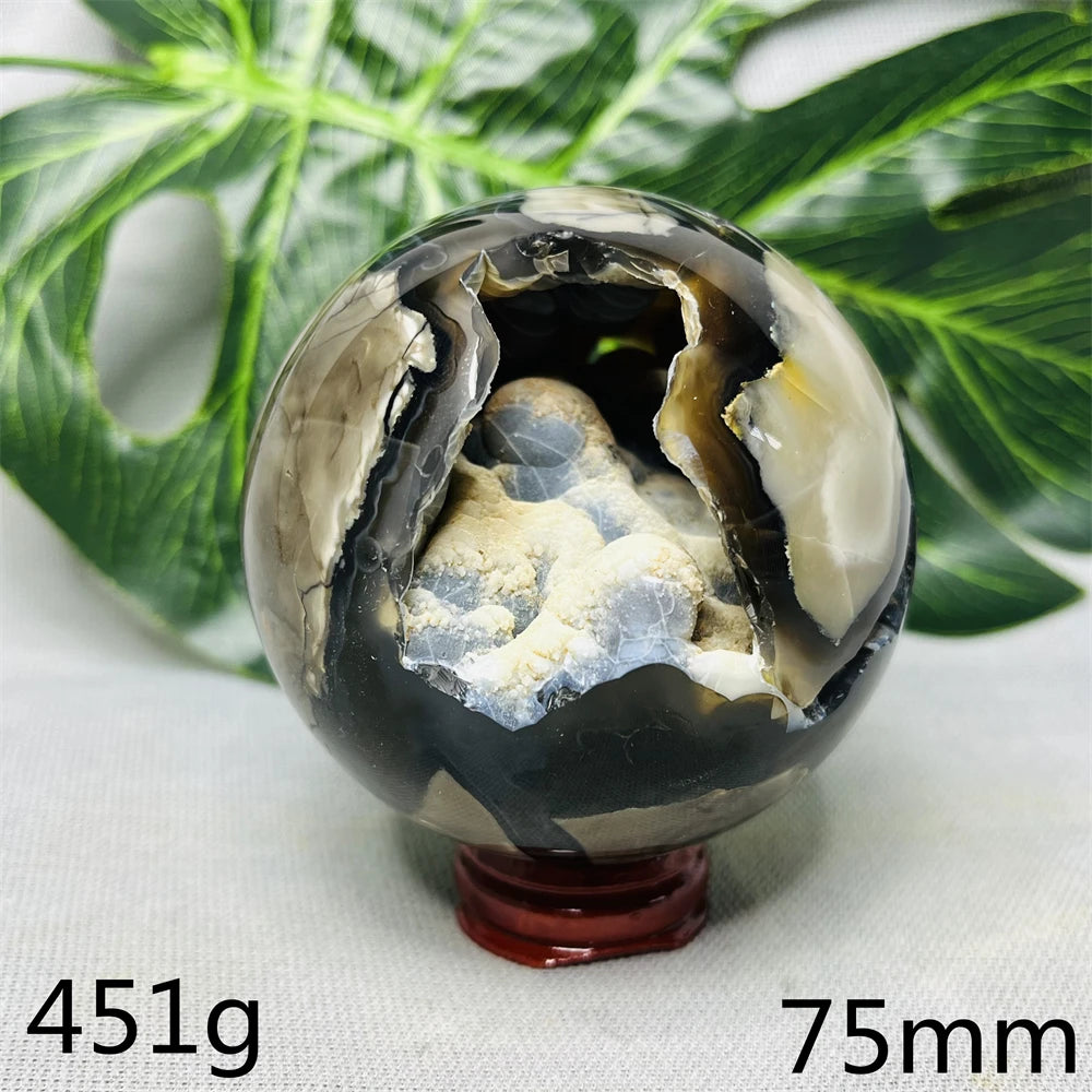 Natural Black Agate Ball UV Fluorescent Geode - Crystal Mineral Specimen for Witchcraft Altar & Home Decor